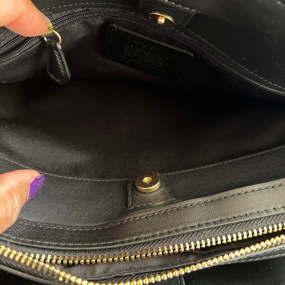 Coach purse with matching wallet. - Picture 7 of 13